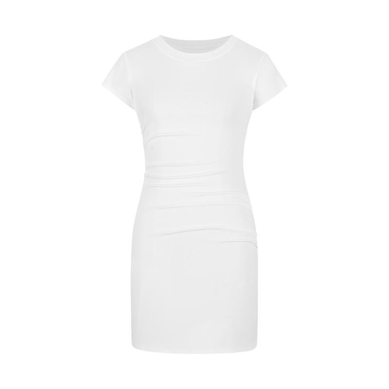Figure-flattering Basic Short-sleeve Dress
