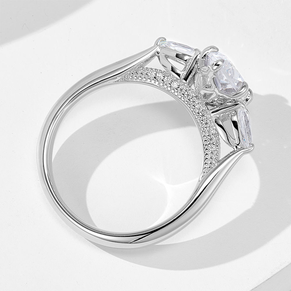 Womens Stylish And Minimalist Teardrop Pear-Shaped Ring